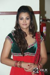 Nazia Hussain at Nee Jathaga Nenundali Movie Audio Lainch